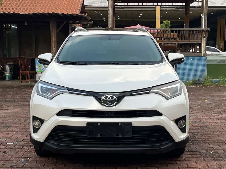 Toyota RAV4 Rongfang