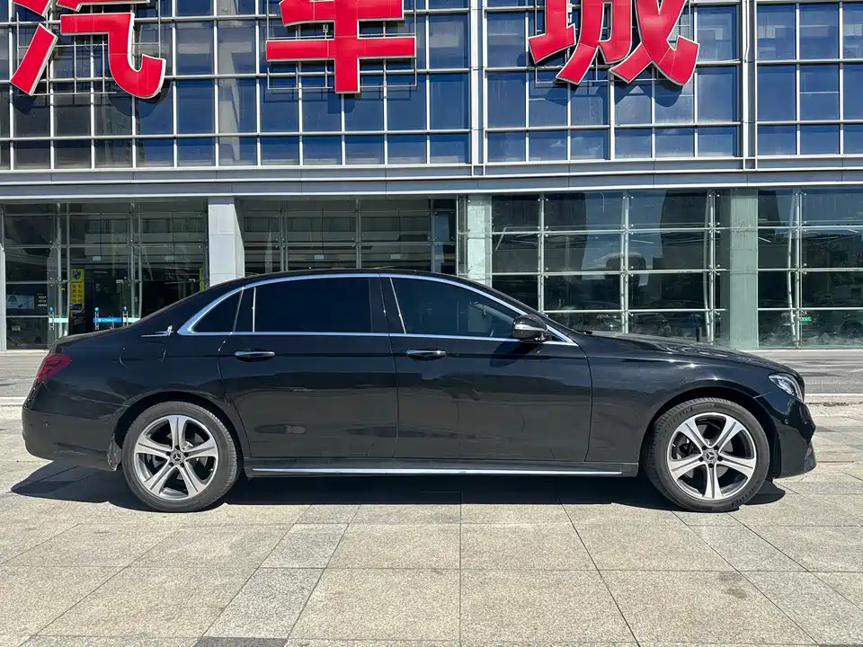 Mercedes-Benz E-class Mercedes-Benz E-class