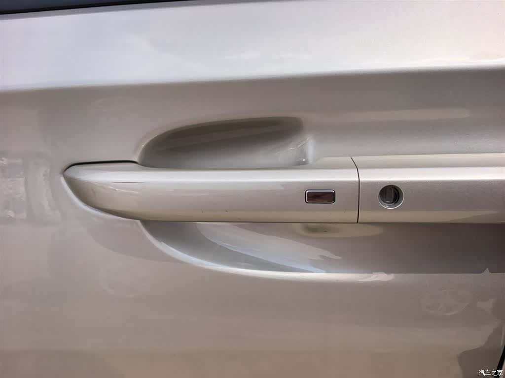 Buick GL8, 2022 9
