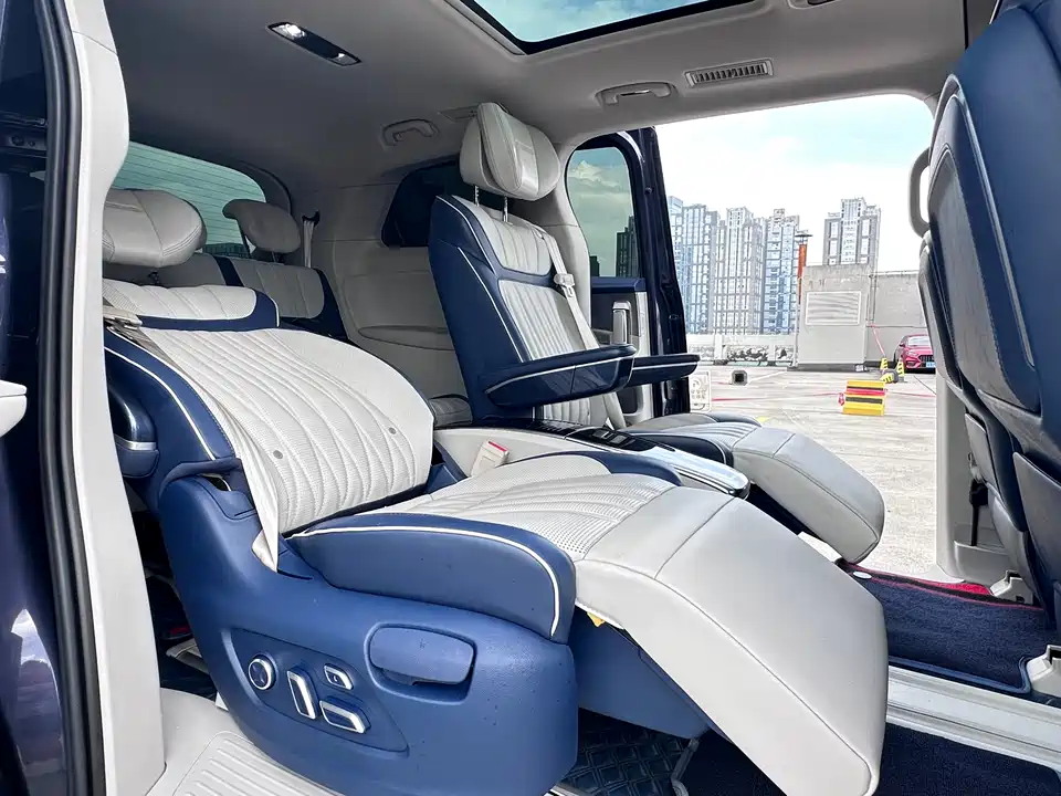 Roewe iMAX8 Roewe iMAX8