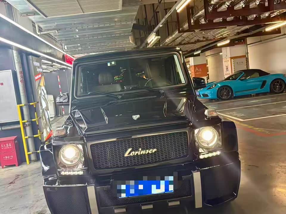 Mercedes-Benz G-class