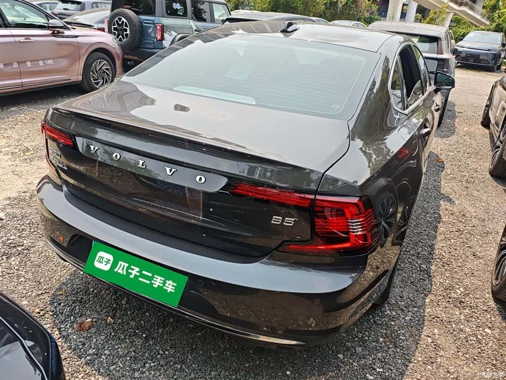 Volvo S90, 2024 все фото