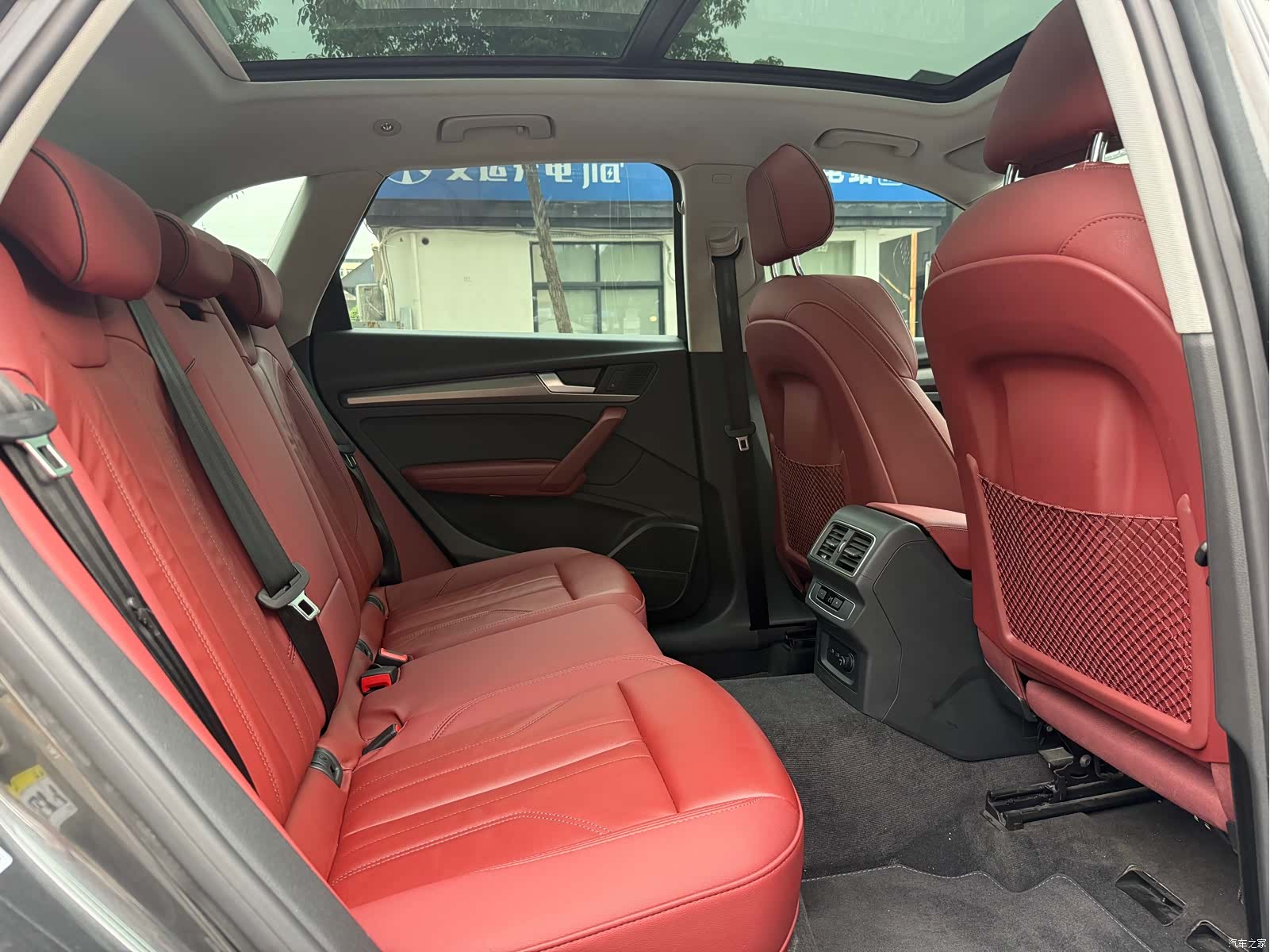 Audi Q5L, 2022 15