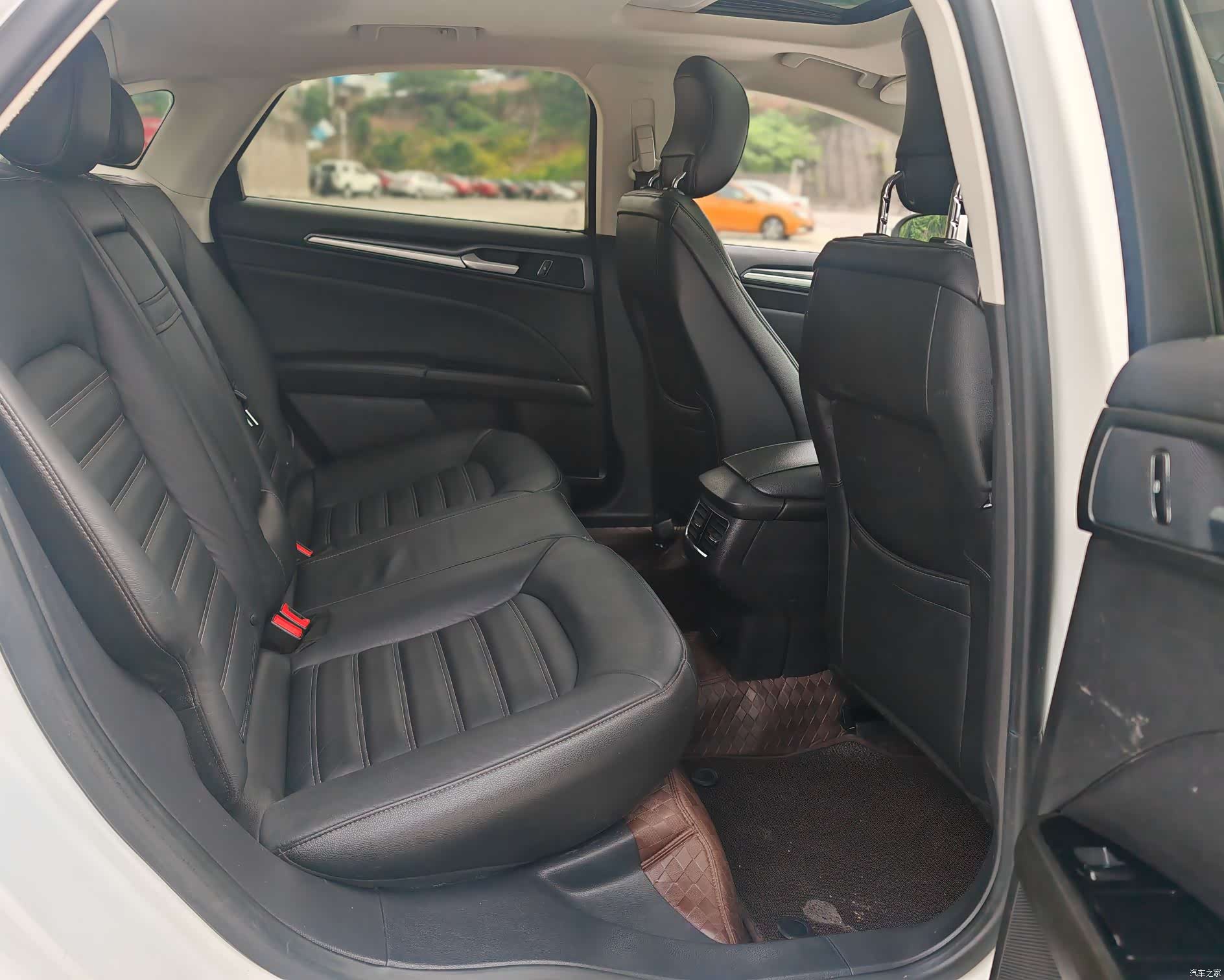 Ford Mondeo, 2016 15