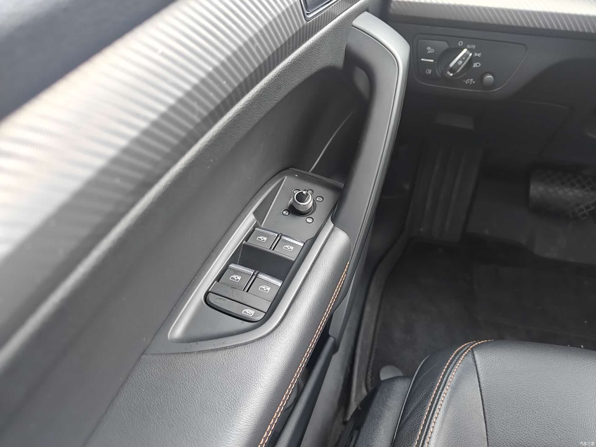 Audi Q5L, 2019 21