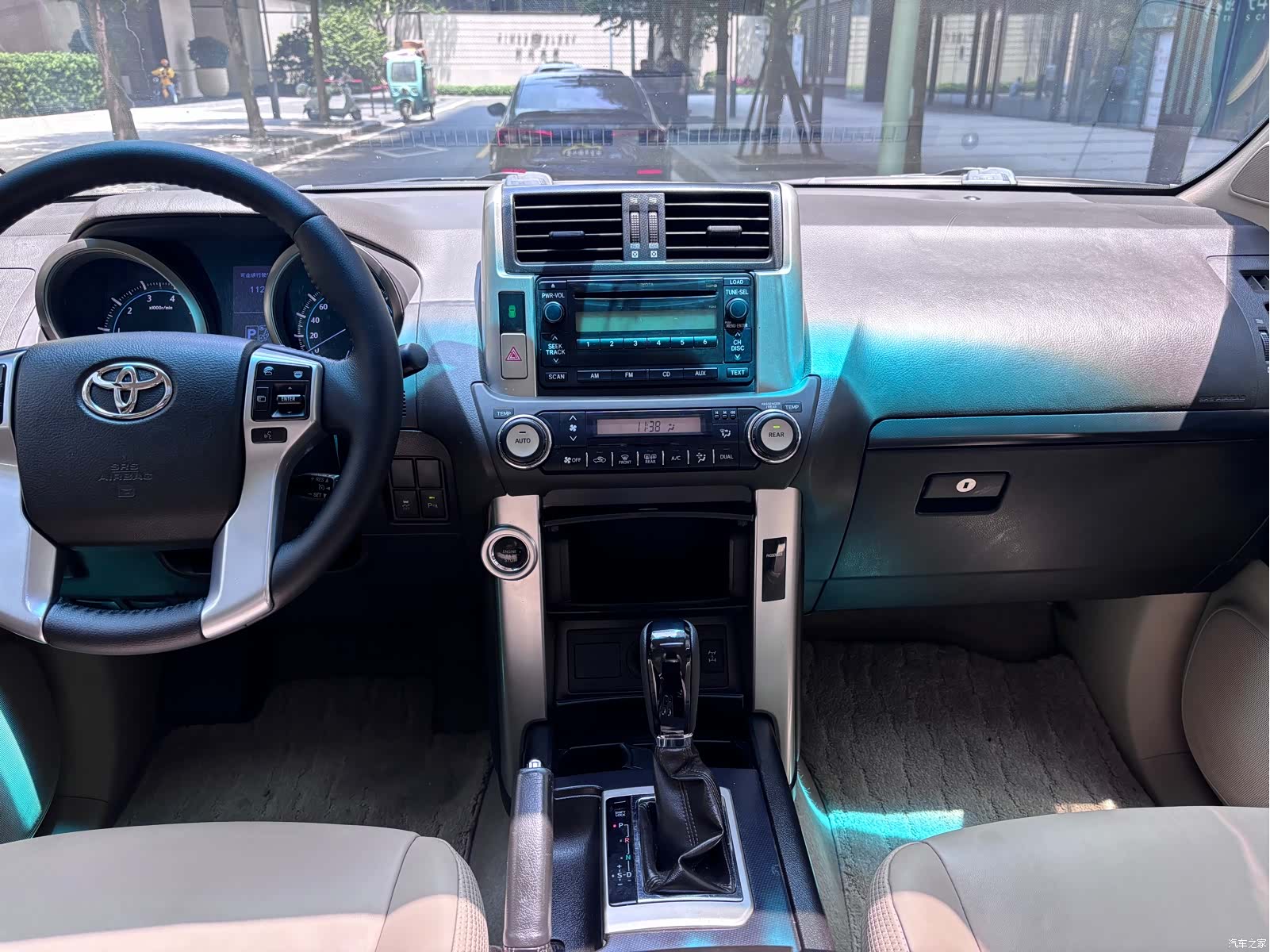 Toyota Prado, 2012 12