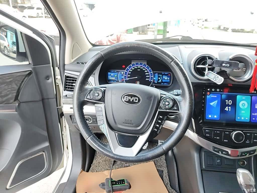 BYD S7, 2016 11