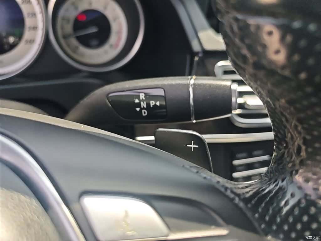 Mercedes-Benz E-Class, 2015 14