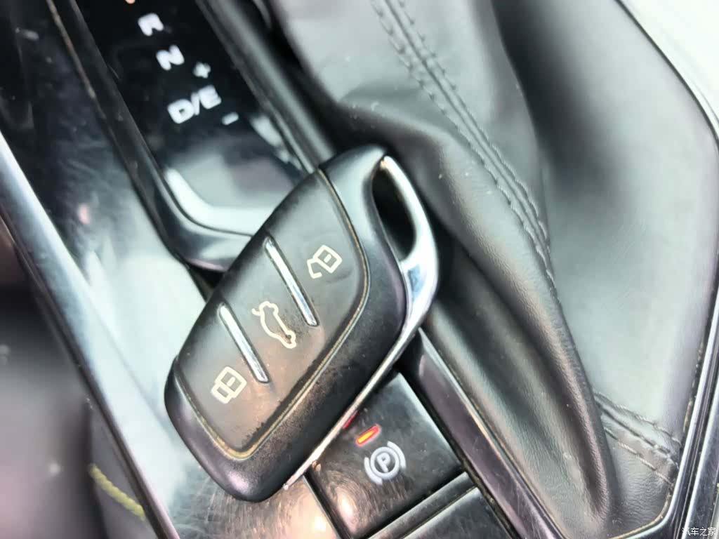 Roewe i5, 2022 9