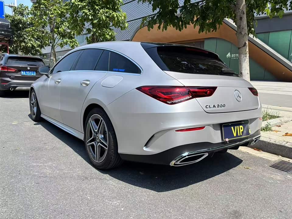 Mercedes-Benz CLA