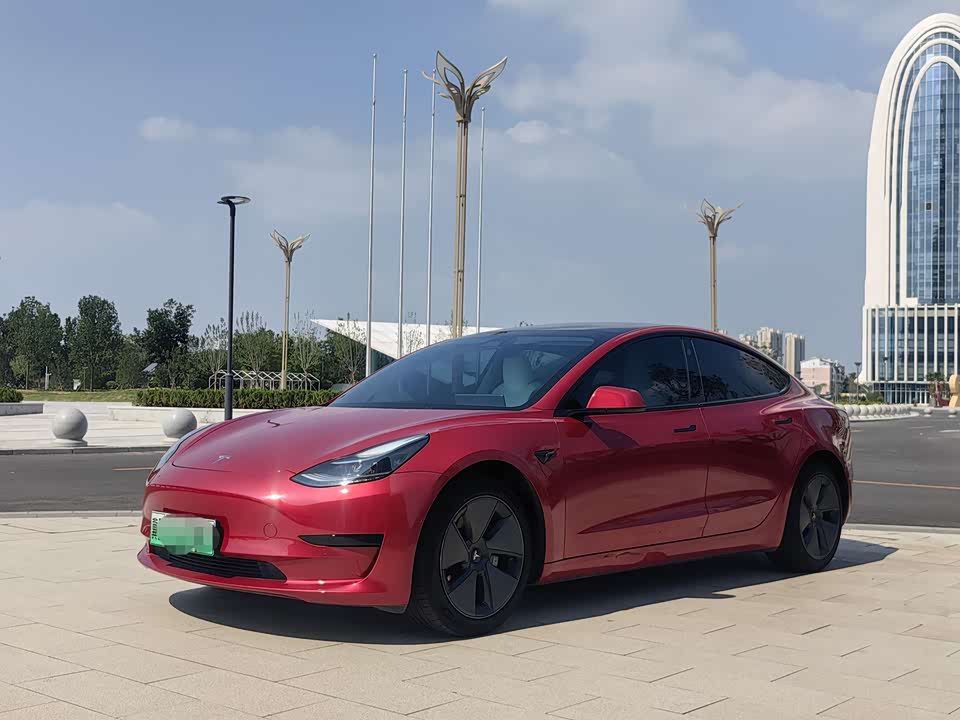 Tesla Model 3 Tesla Model 3