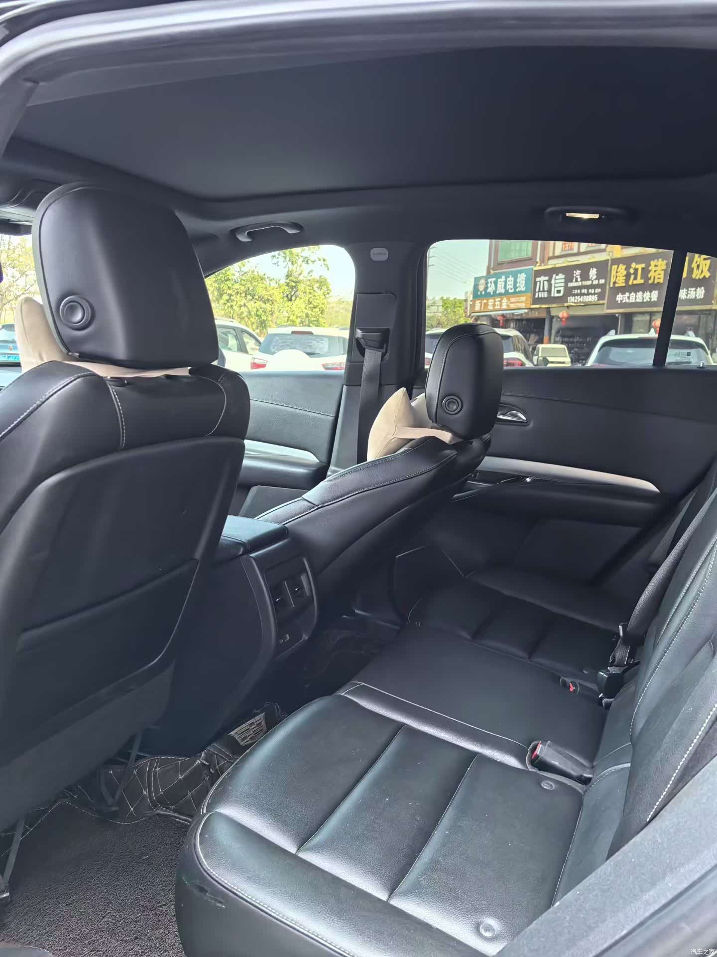 Cadillac XT4, 2019 9