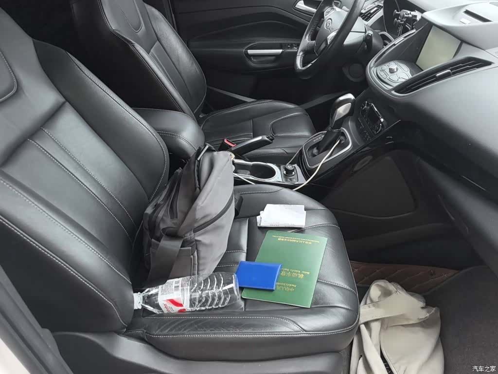 Ford Kuga, 2015 20