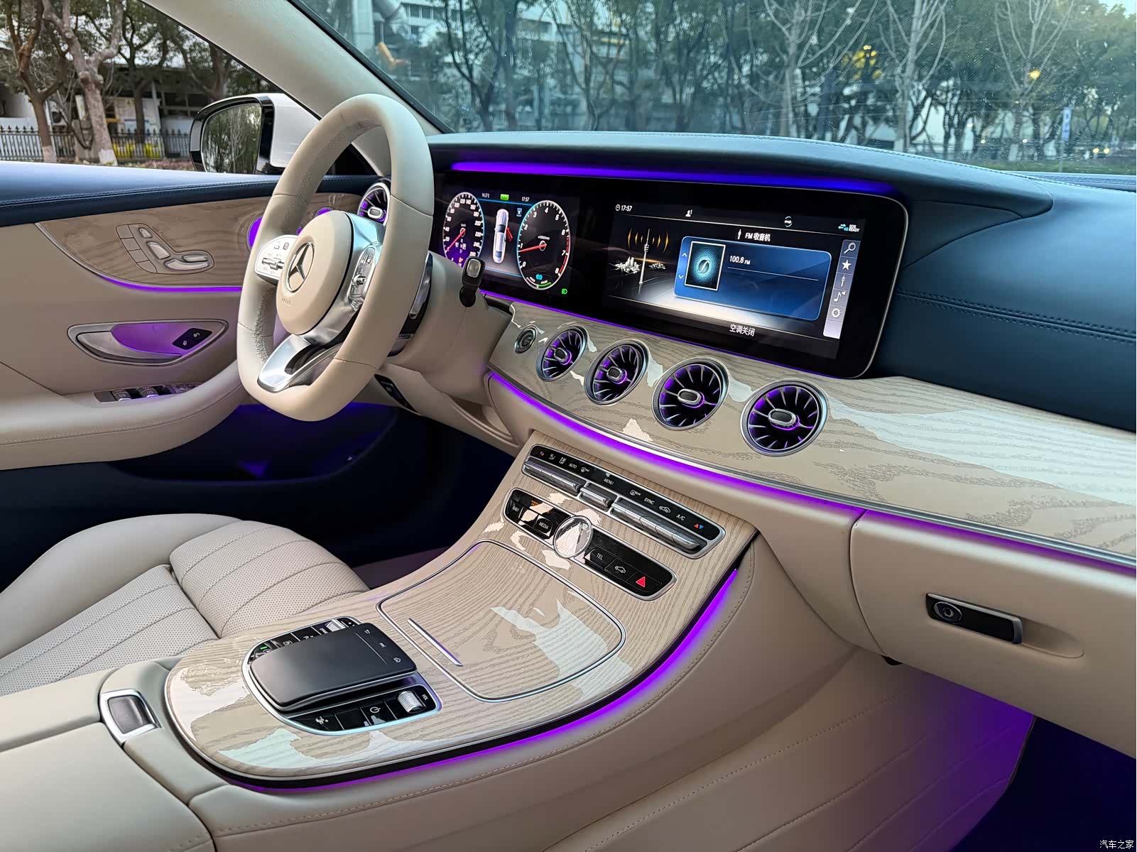 Mercedes-Benz E-Class, 2020 15