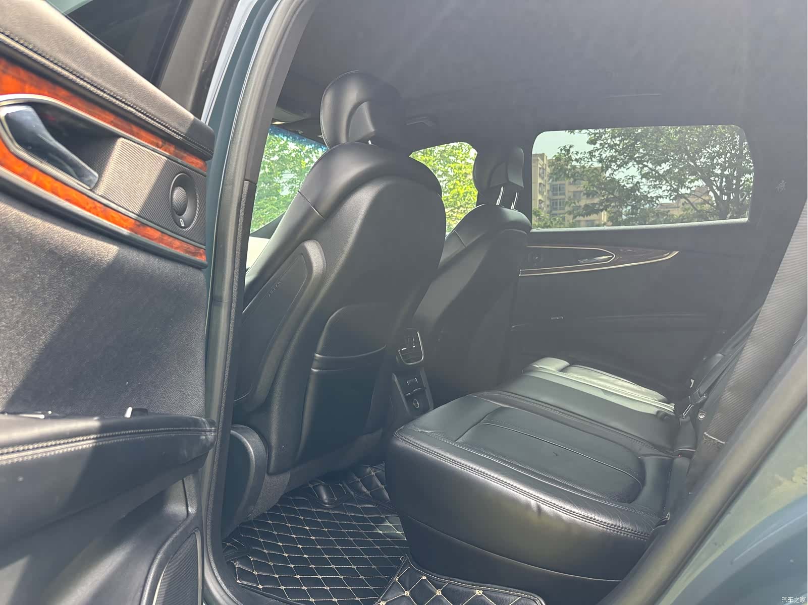 Lincoln MKX, 2017 4