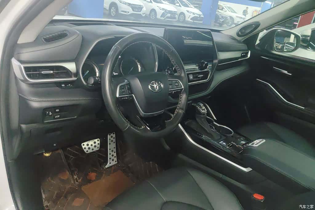 Toyota Highlander, 2022 12