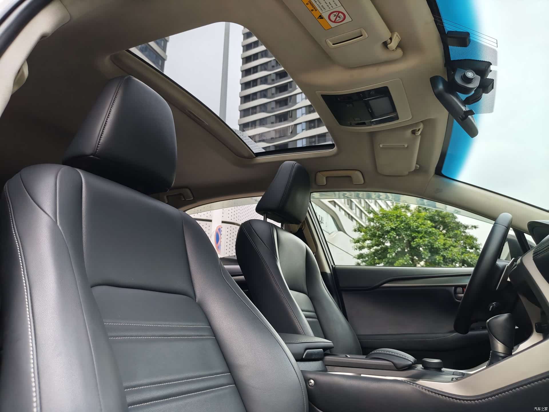 Lexus NX, 2017 10