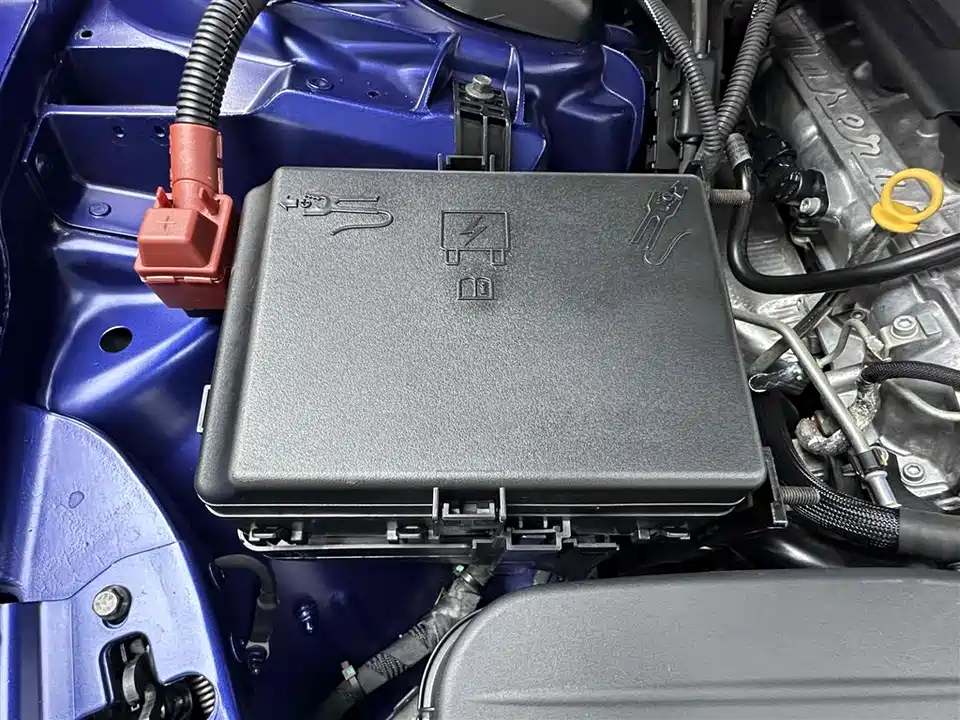 Maserati Ghibli Maserati Ghibli