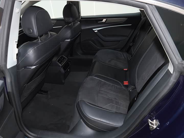 Audi A7L 2024 45TFSI S-line zhu meng xing liu jing tao zhuang