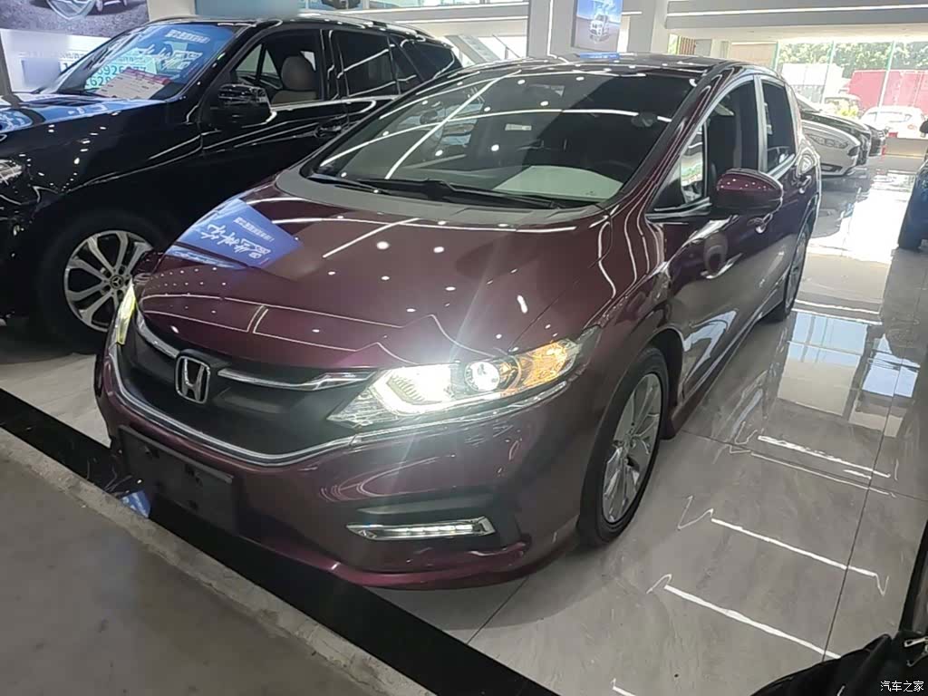 Honda Jade, 2017 1