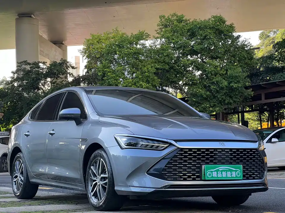 BYD Qin Yuan BYD Qin Yuan