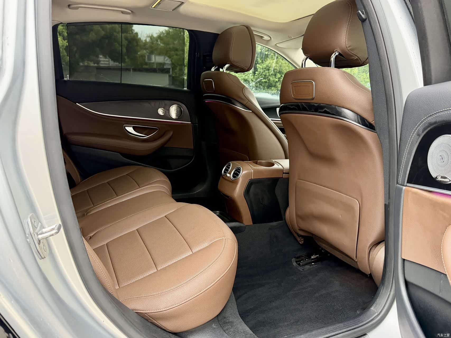 Mercedes-Benz E-Class, 2017 16