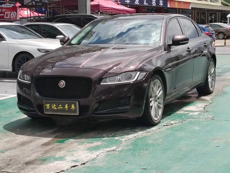 Jaguar XFL Jaguar XFL