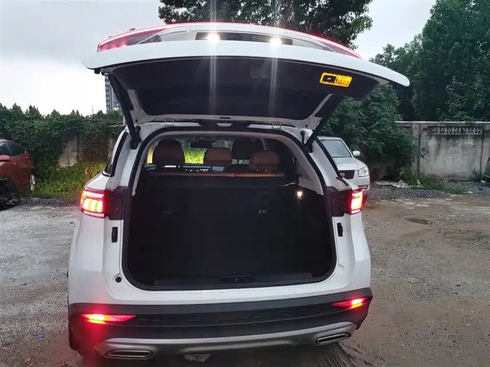 BAIC Beijing X7