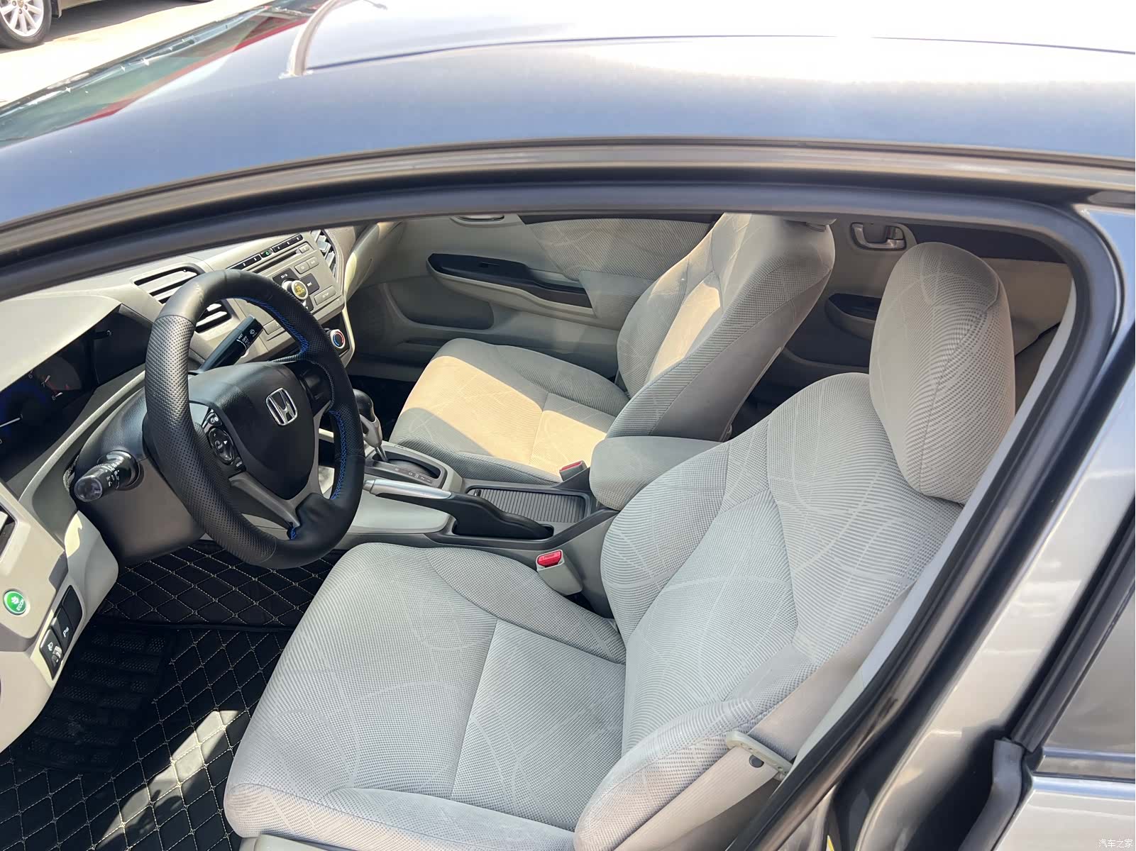 Honda Civic, 2012 10