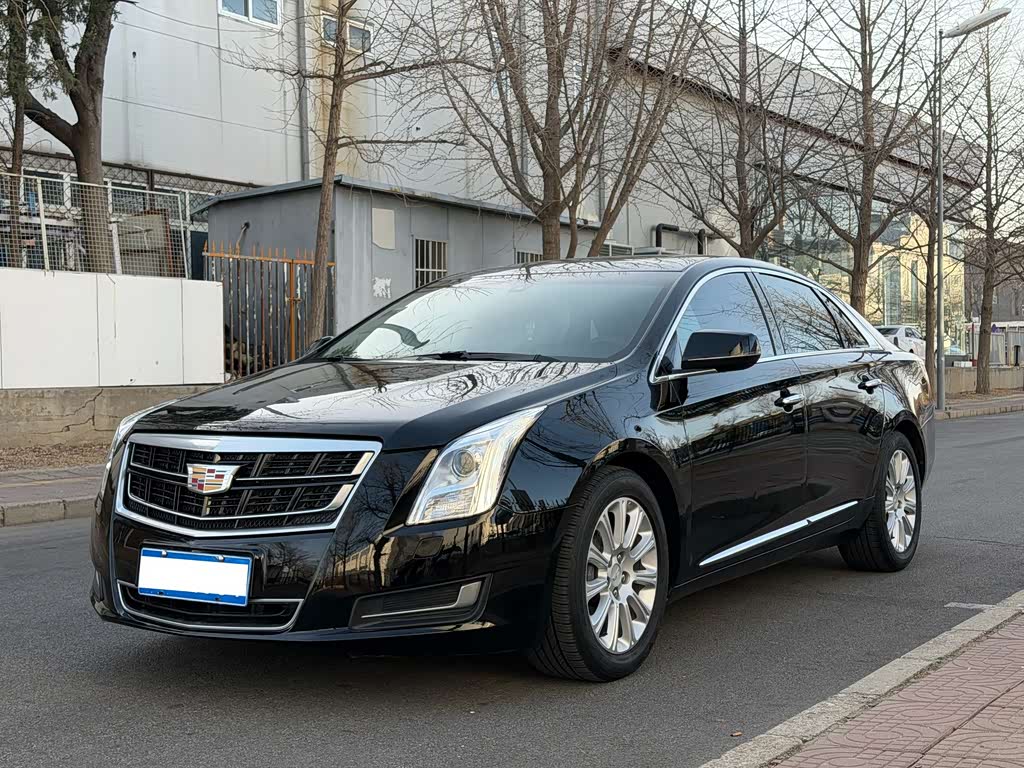 Cadillac XTS