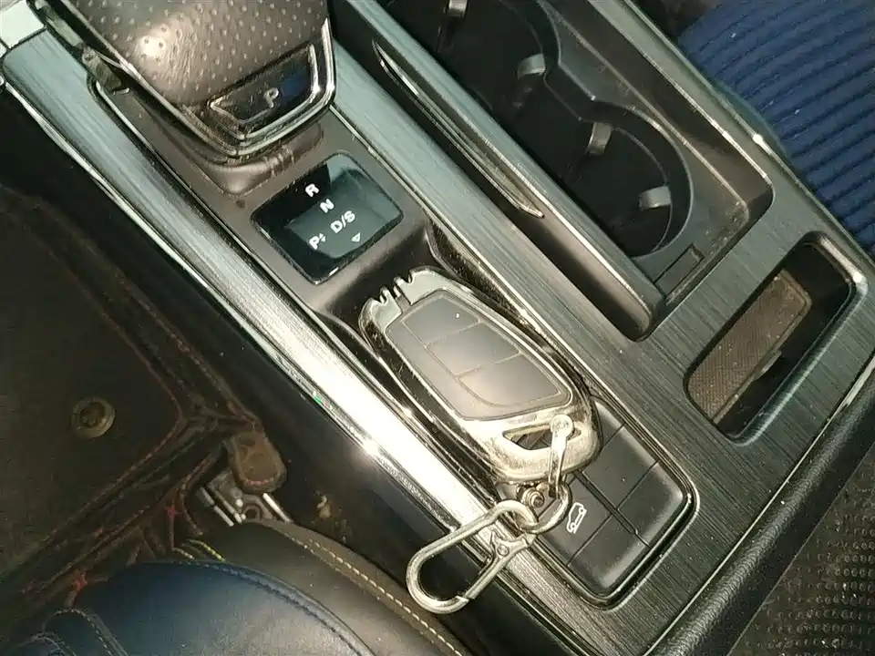 Roewe RX5 Roewe RX5