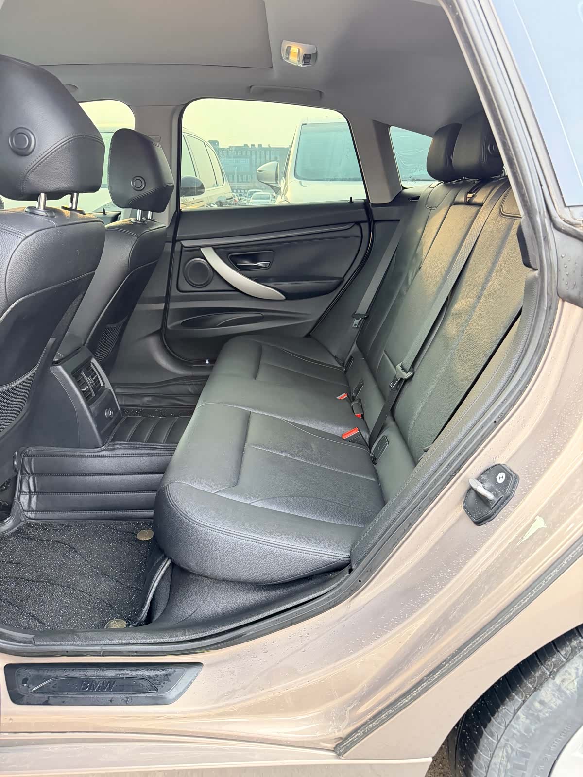 BMW 3 Series, 2014 10
