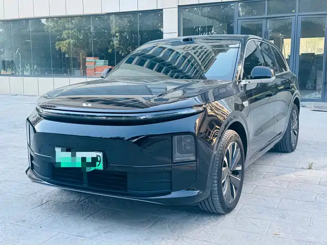 Li Auto L6 2025 — купить из Китая под заказ