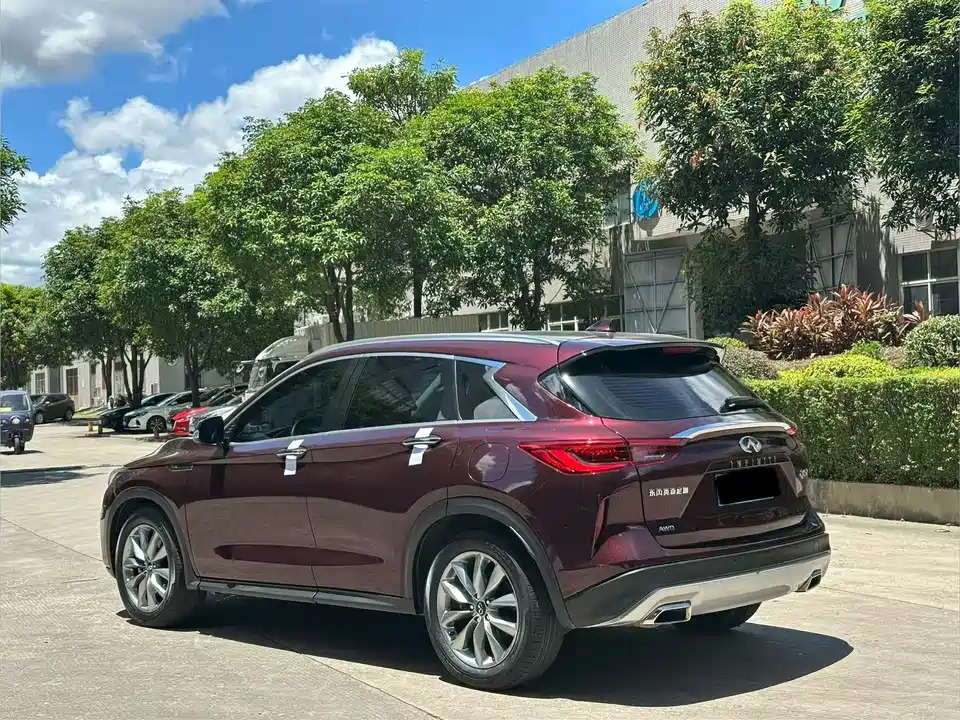Infiniti QX50
