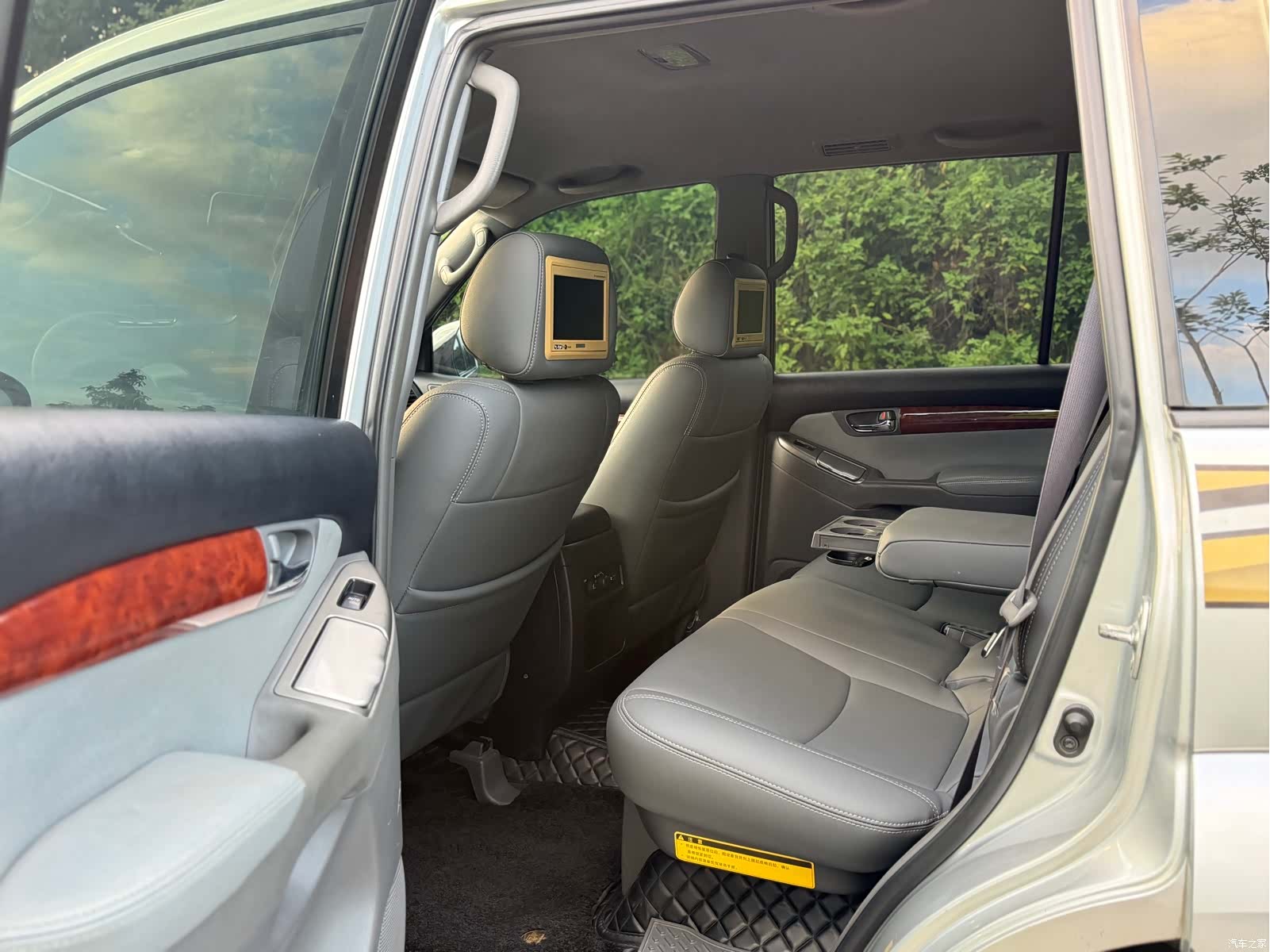 Toyota Prado, 2008 11