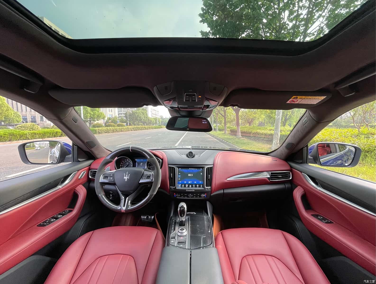 Maserati Levante, 2016 10