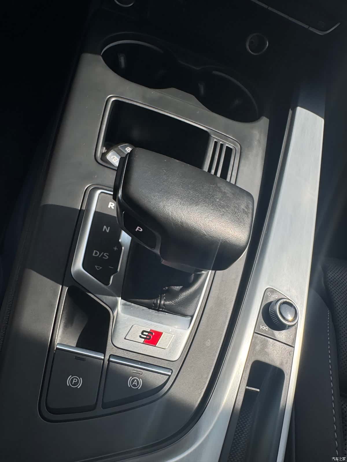 Audi A4L, 2021 14