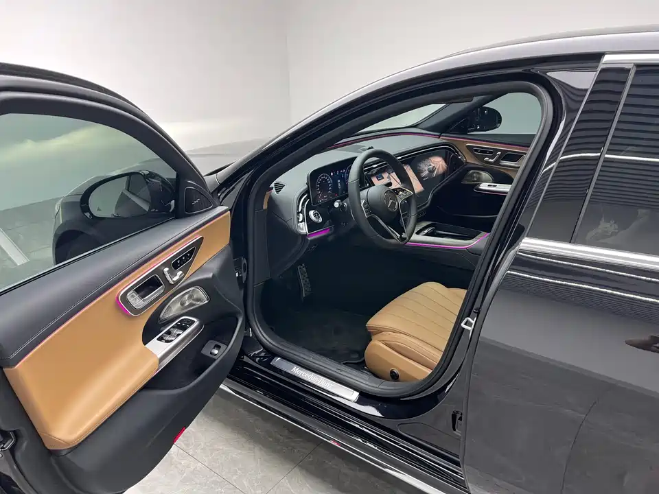 Mercedes-Benz E-class Mercedes-Benz E-class