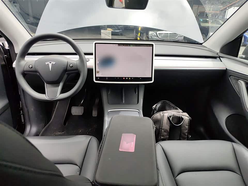 Tesla Model Y Tesla Model Y