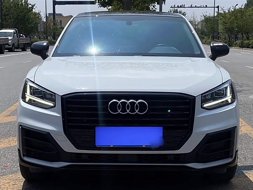 Audi Q2L Audi Q2L