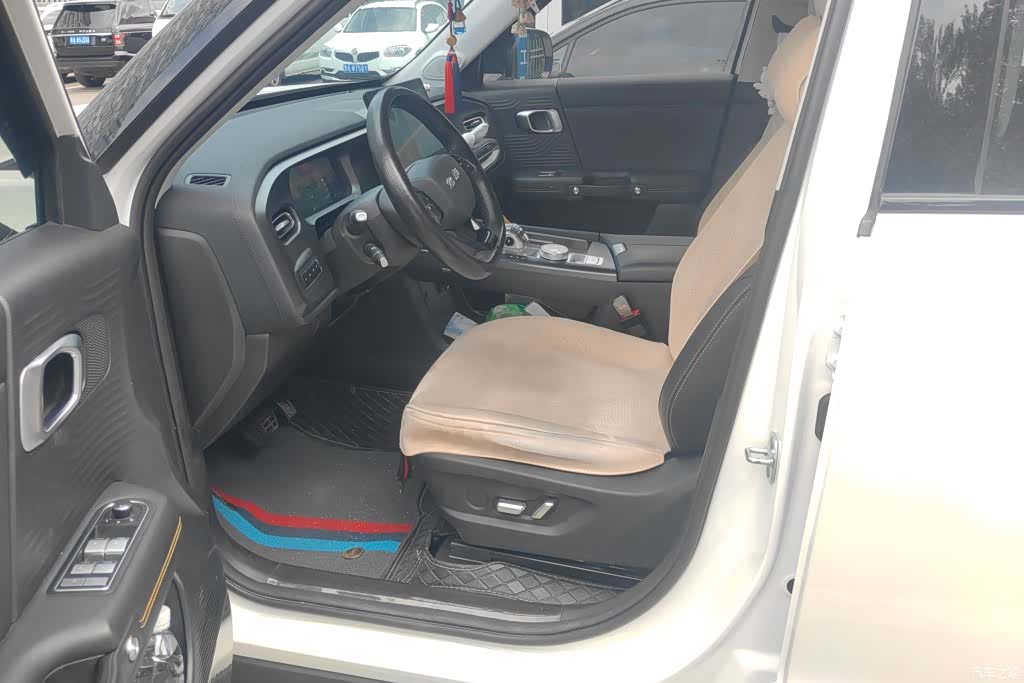 BAIC BJ30, 2025 9