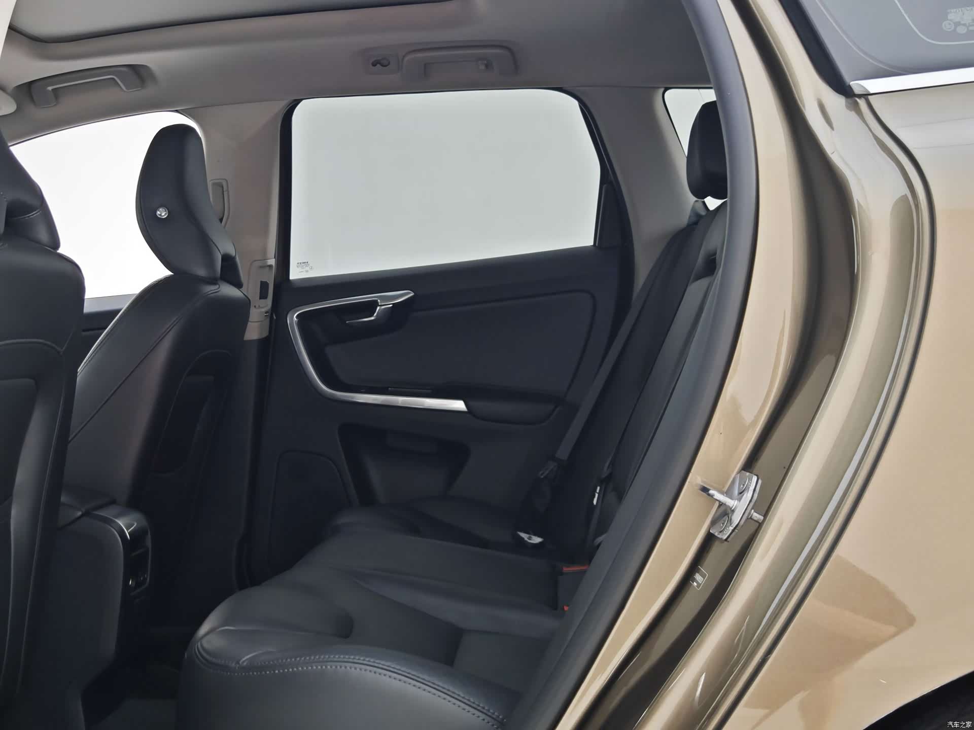 Volvo XC60, 2017 8