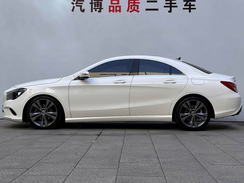 Mercedes-Benz CLA