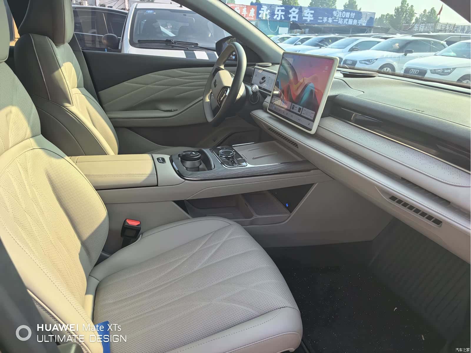 Geely 8, 2025 все фото