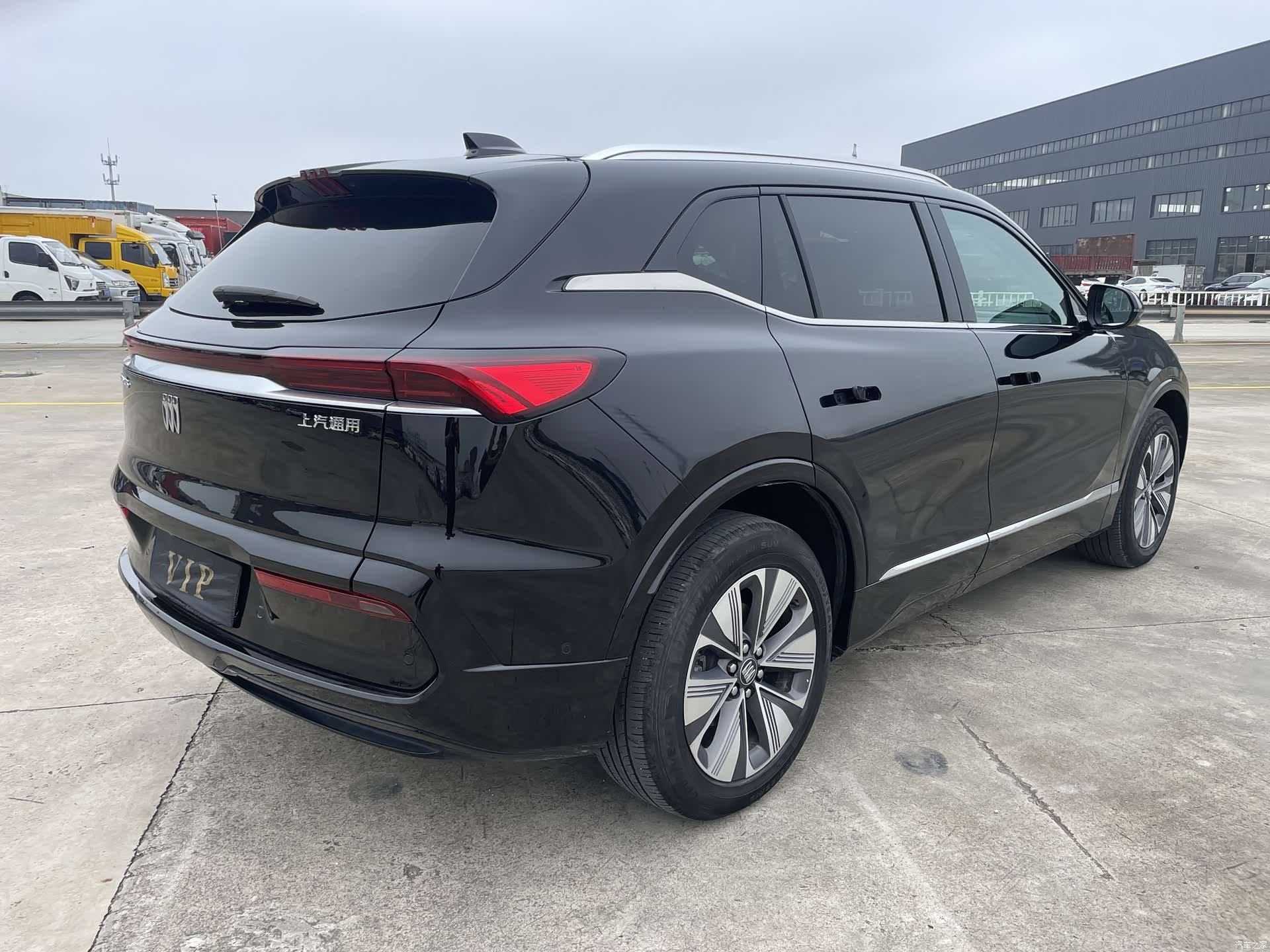Buick E5, 2025 32