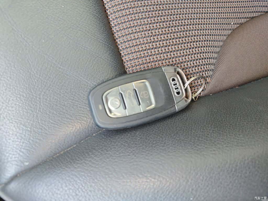 Audi Q3, 2019 9