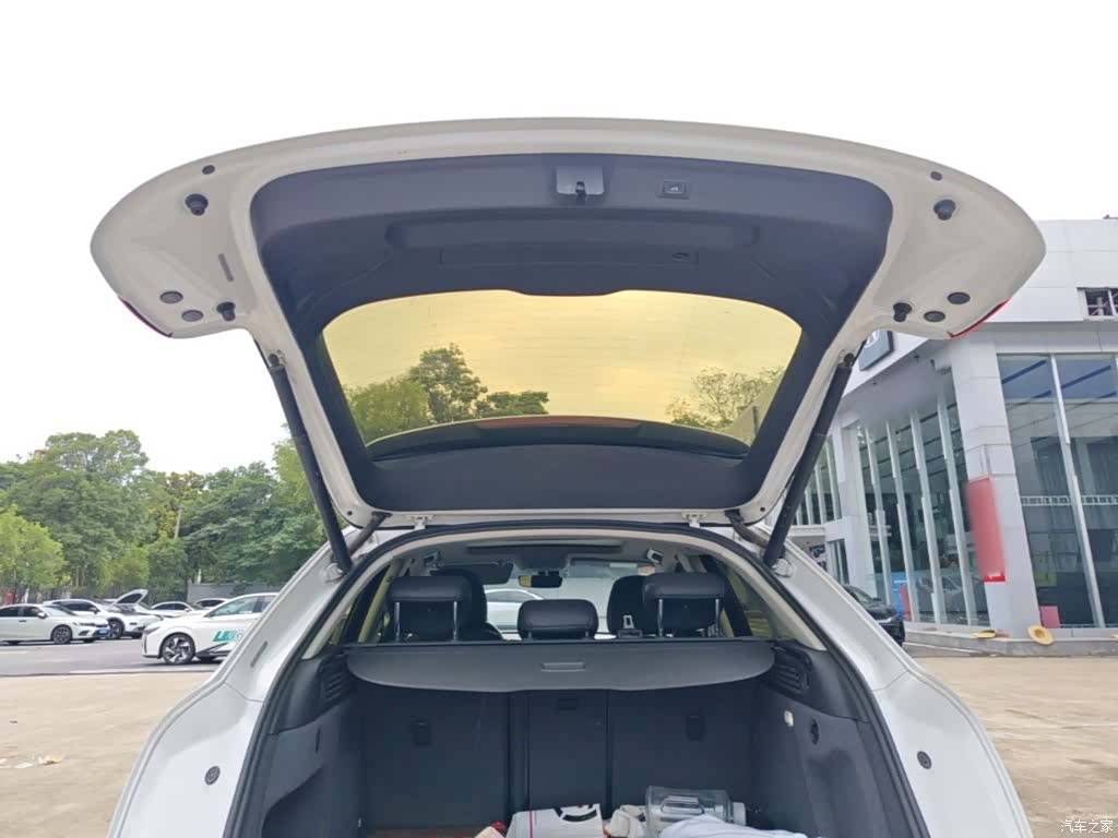 Audi Q3, 2019 19