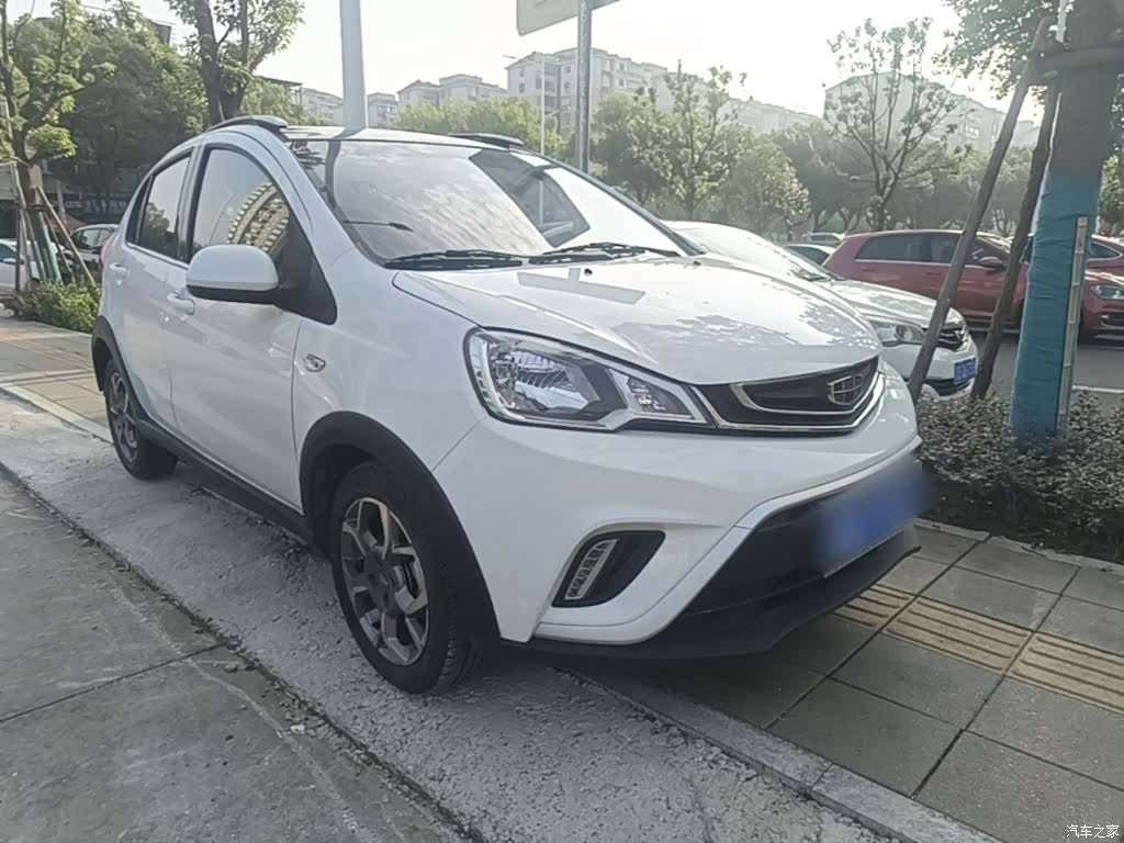 Geely X1, 2017 4