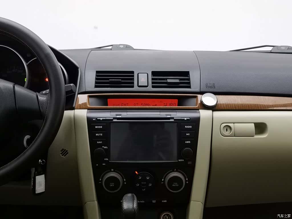 Mazda 3, 2009 12