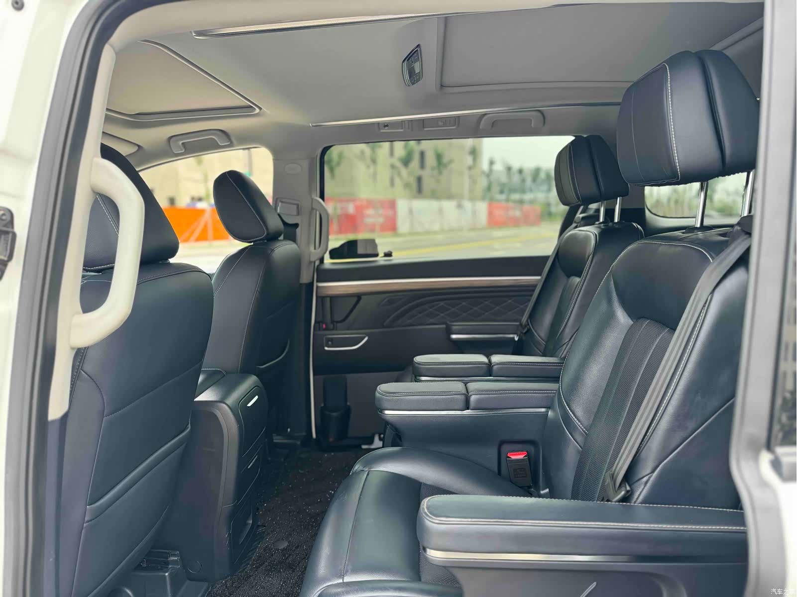 Trumpchi M8, 2020 все фото